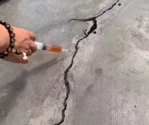 许昌混凝土裂缝修补技术详解​